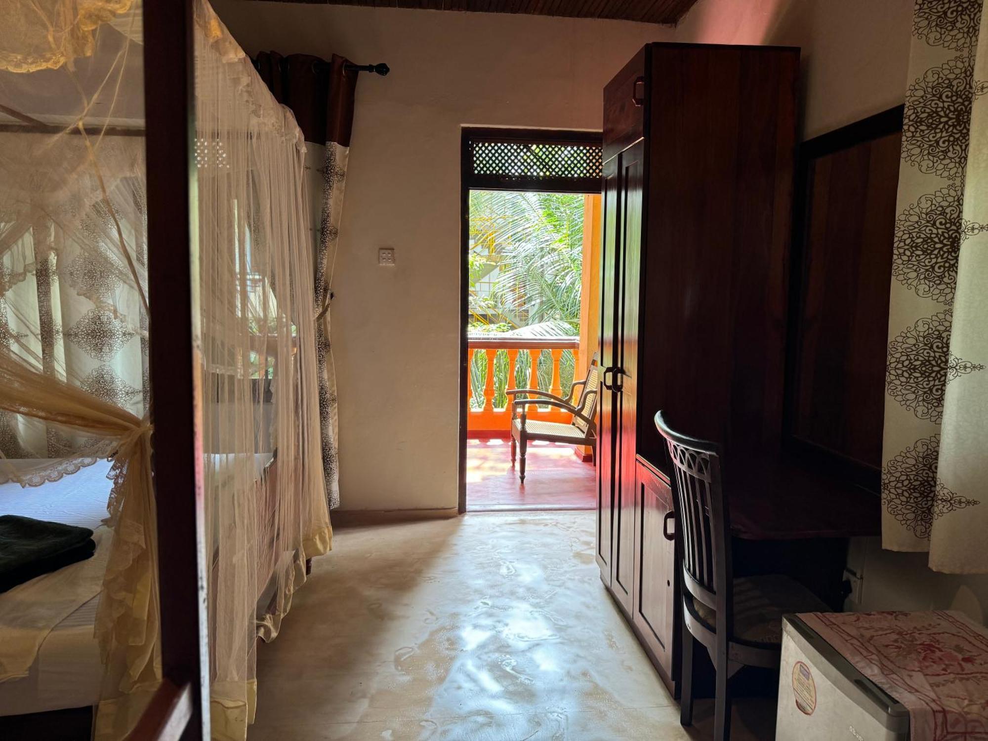 Brinkhouse Guesthouse , Unawatuna Beach Bagian luar foto
