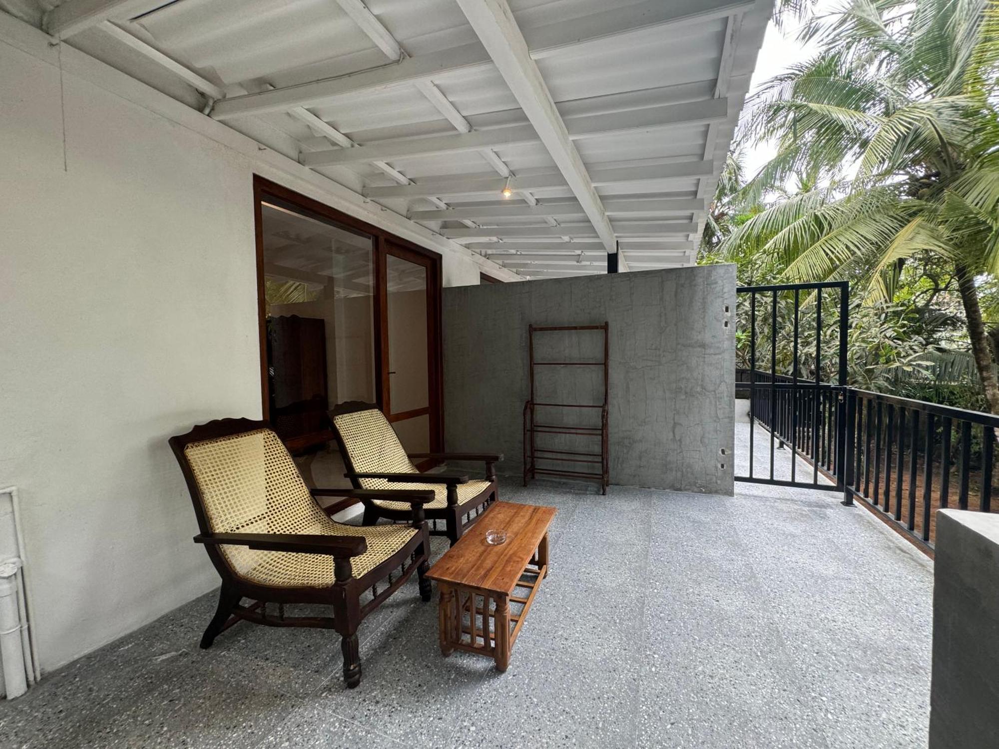 Brinkhouse Guesthouse , Unawatuna Beach Bagian luar foto